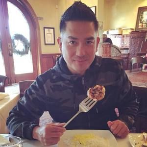 Meet your Posher, Jonathan